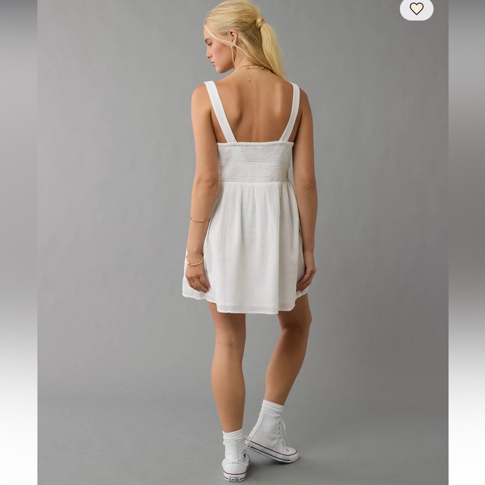 American Eagle Cream Smocked Waist Mini Dress Size Medium! - Picture 4 of 4